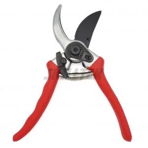 8-1/2" Aluminum By-pass Pruning Shears with non-stick coated blades and lightweight aluminum handles for precise and comfortable pruning.